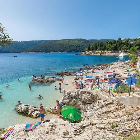 Apartament 2 Bedroom Beautiful In Luka *